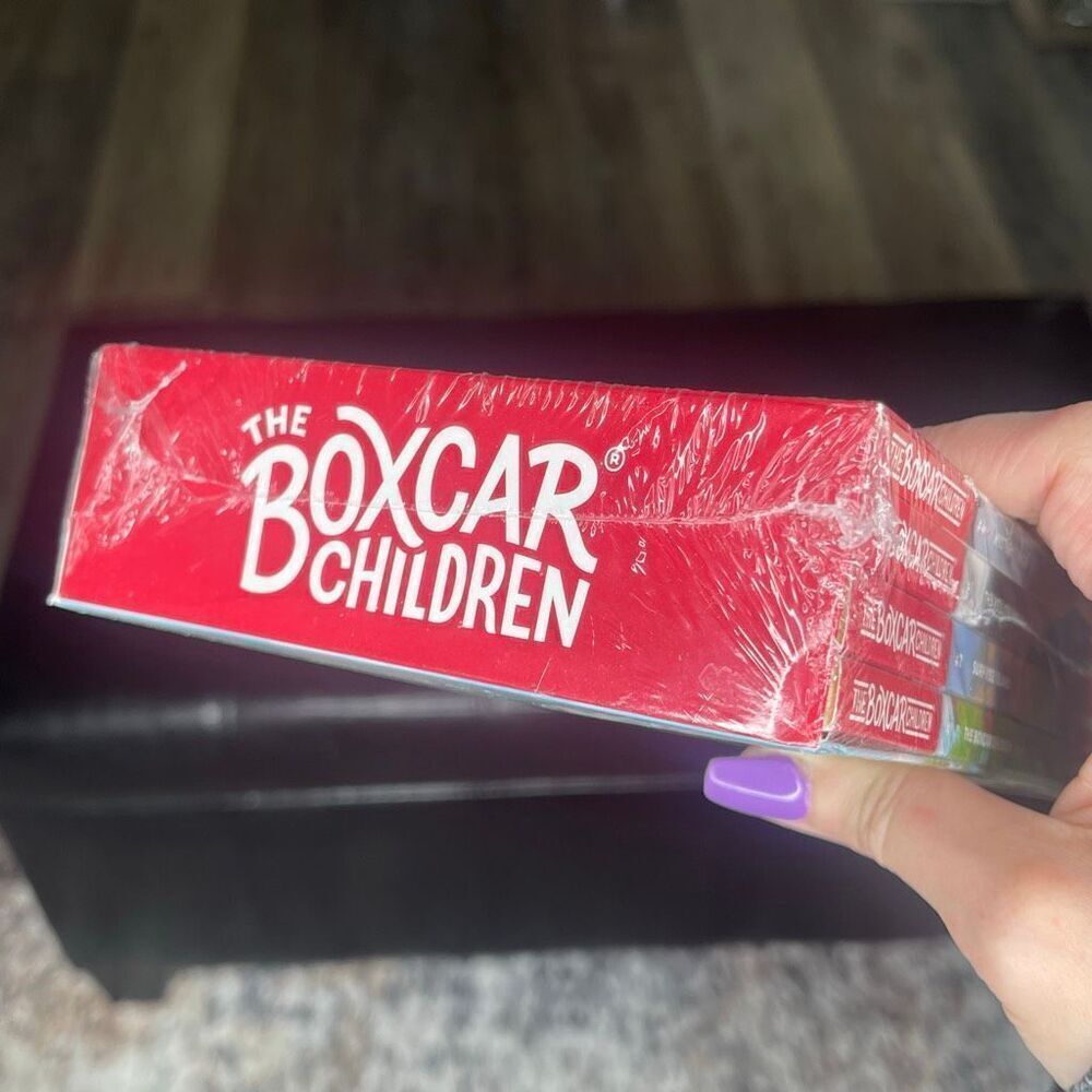 The Boxcar Children book series new and unopened books 1-4 boxed set